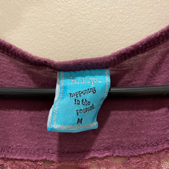 Lovely Lace Tank Top in Excellent Condition! - Picture 2 of 3